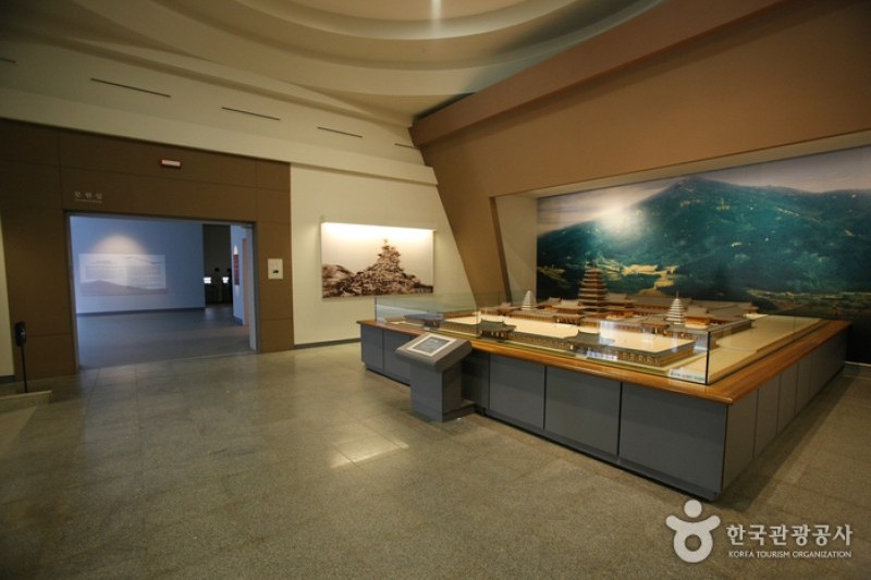 彌樂寺址遺物展示館 (27/30)
