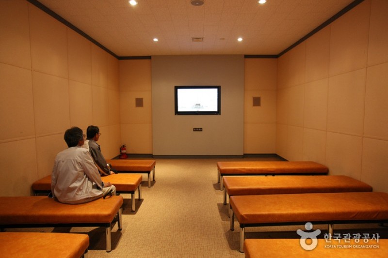 彌樂寺址遺物展示館 (28/30)
