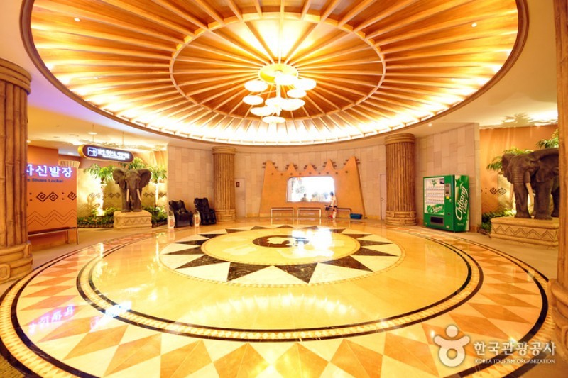 大明渡假村邊山水世界