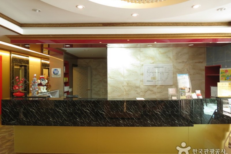 智異山可汗飯店[優秀住宿設施 Goodstay]