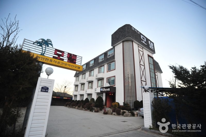 母岳山賓館[韓國觀光品質認證/Korea Quality]모악산모텔 [한국관광 품질인증/Korea Quality] (1/10)