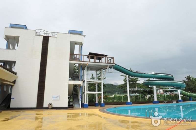 栗浦松林海岸與海水浴場