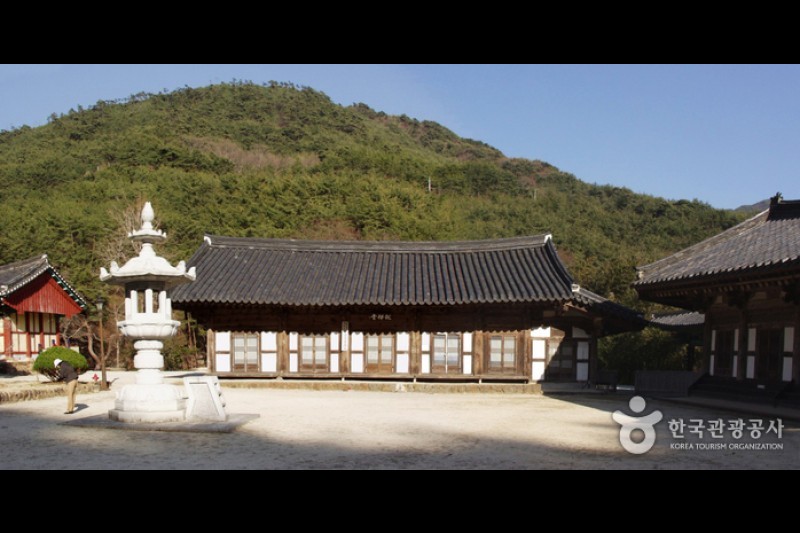 泉隱寺