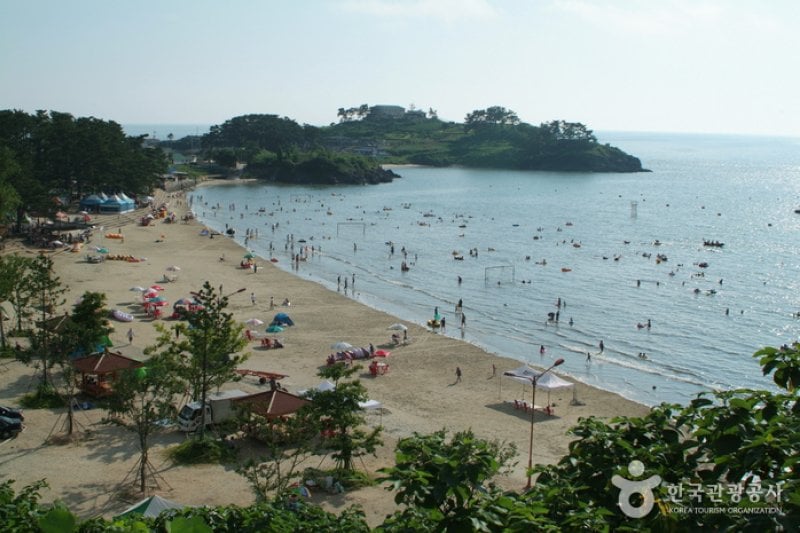 Gamami海水浴場 (1/20)