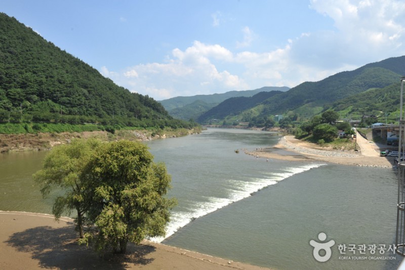 鴨綠遊園區