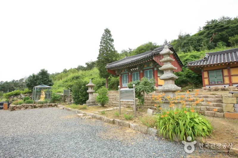 天冠寺  (3/18)