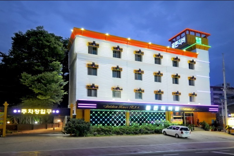 Golden River汽車旅館[優秀住宿設施Goodstay] (8/14)