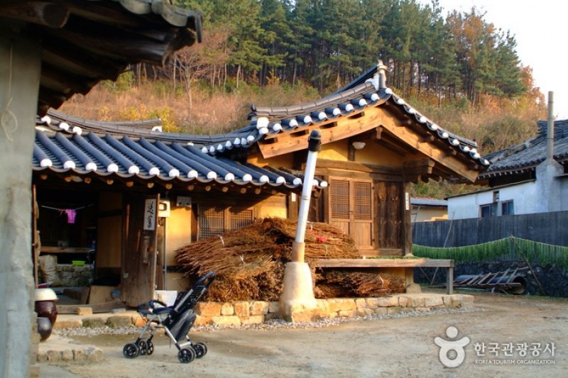槐市里傳統村落 