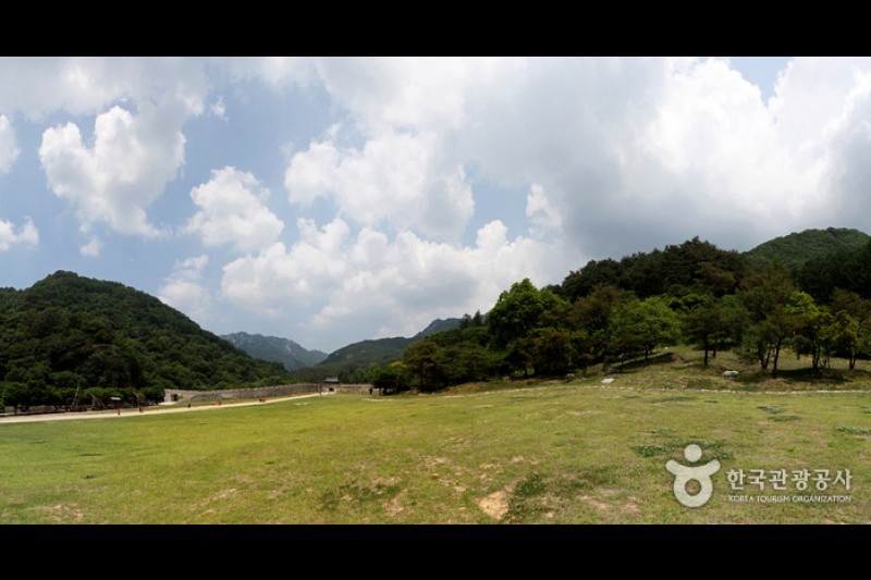 聞慶鳥嶺道立公園