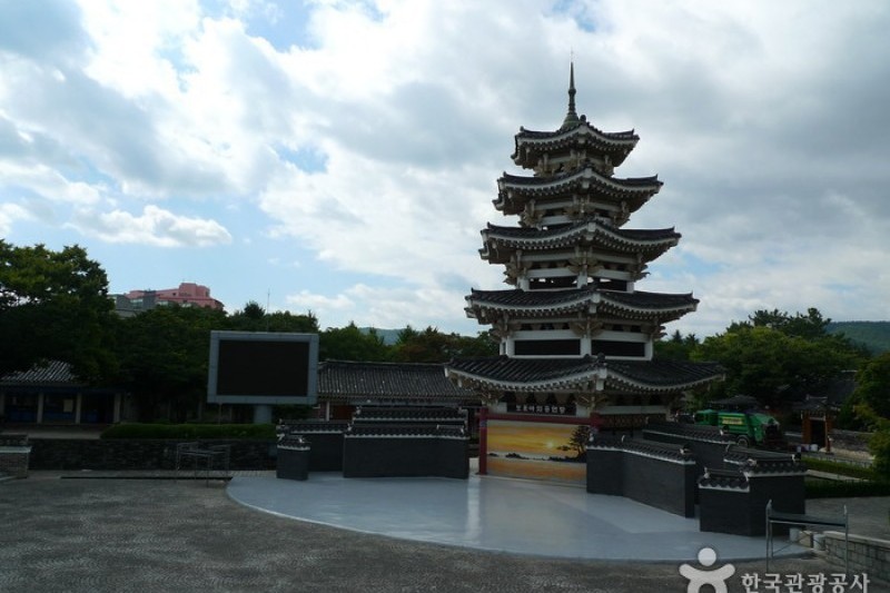 普門湖 