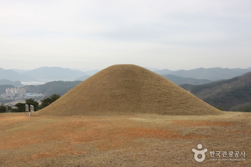 高靈池山洞古墳群