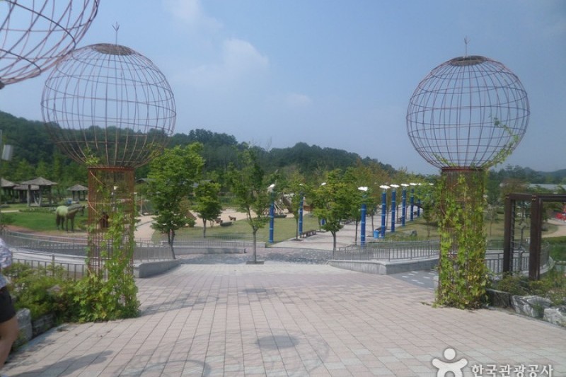 安東Ontrepieum
