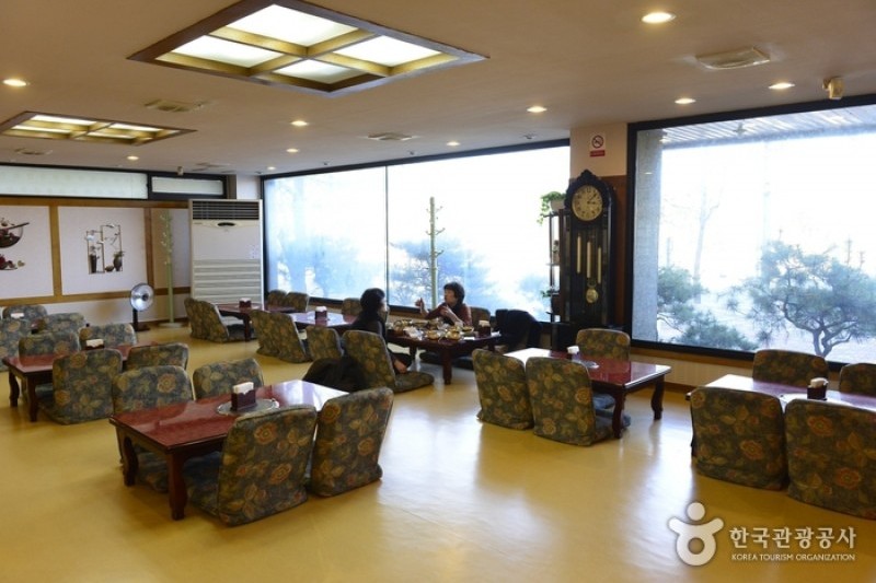 金烏山城炭烤排骨(금오산성숯불갈비)