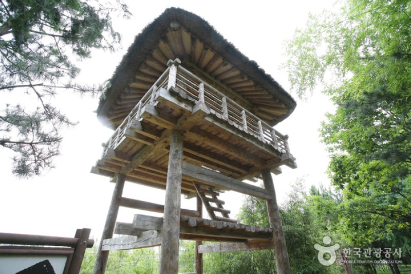 金海鳳凰洞遺址김해 봉황동 유적 (7/8)
