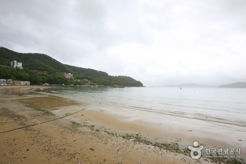 德浦海水浴場