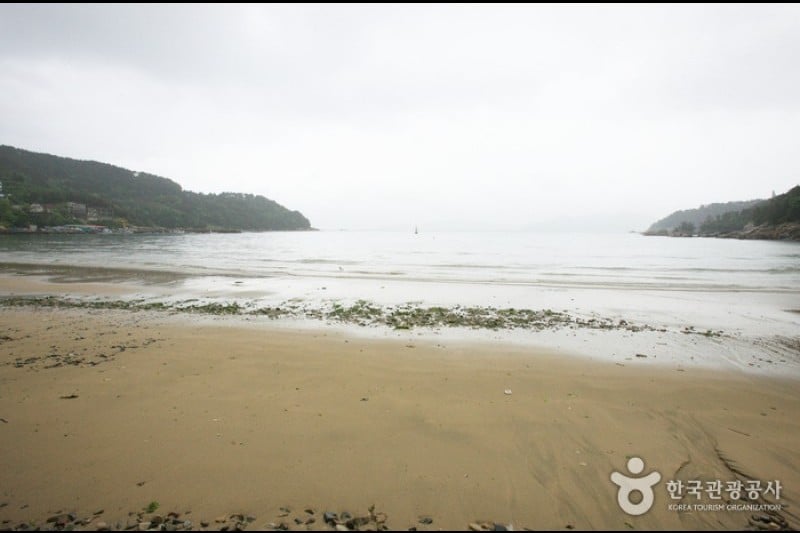 德浦海水浴場