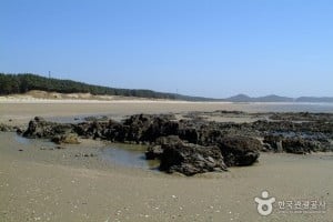 三峯海水浴場