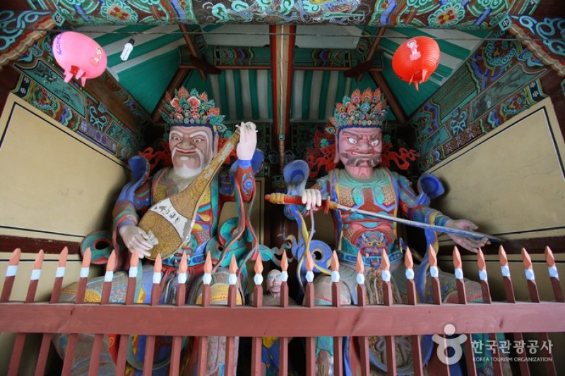 灌燭寺