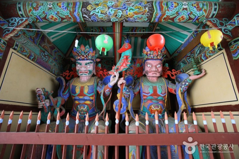 灌燭寺
