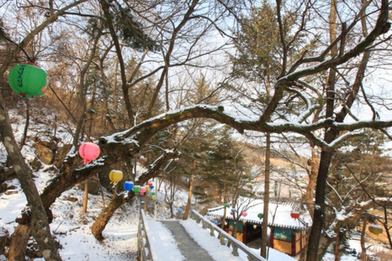 灌燭寺