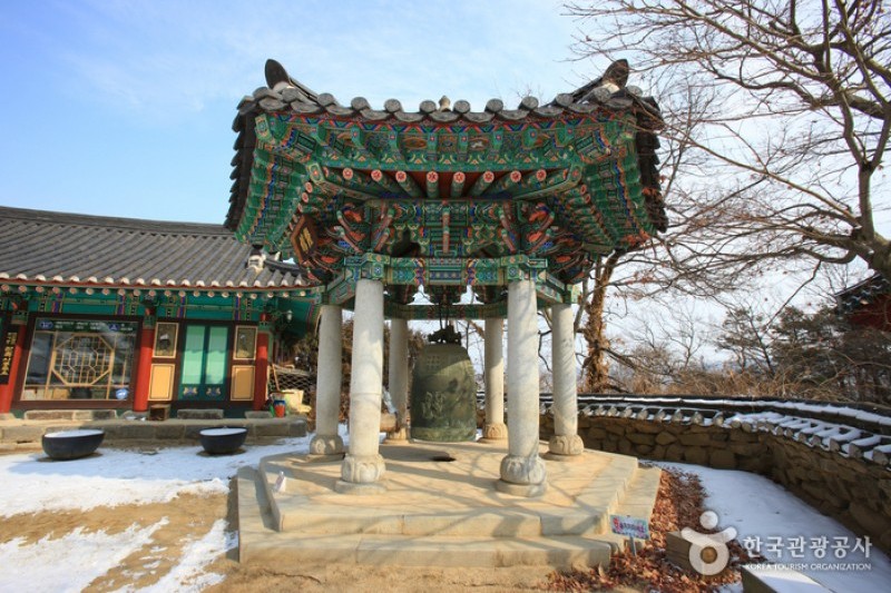 灌燭寺