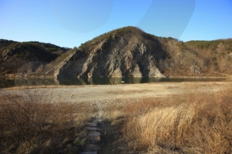 赤壁江