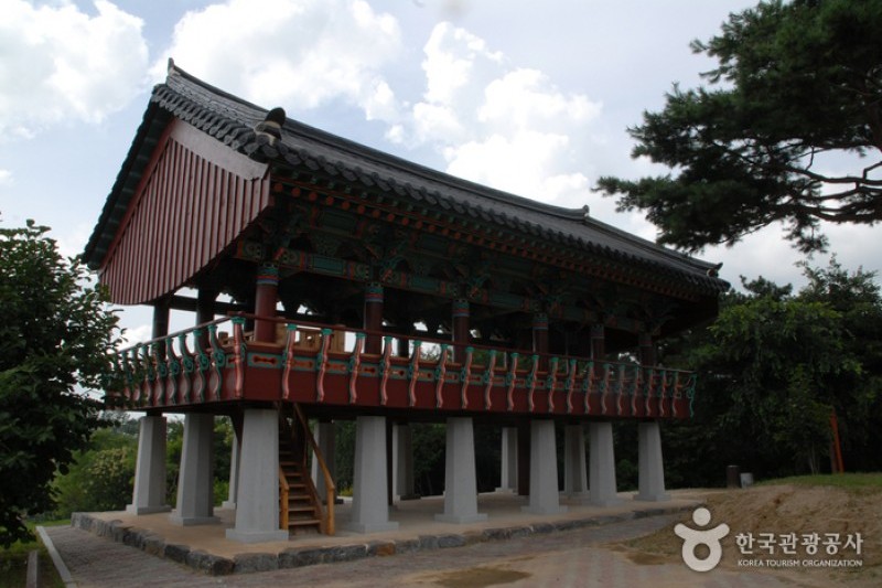階伯將軍遺址地