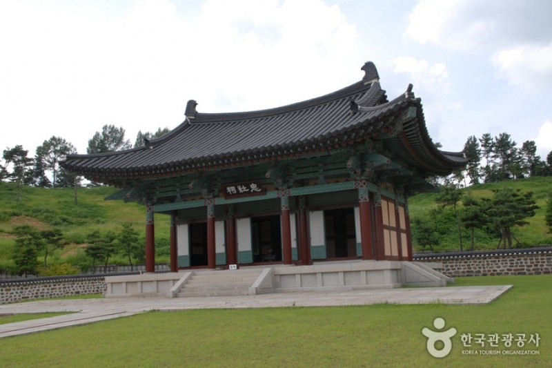 階伯將軍遺址地