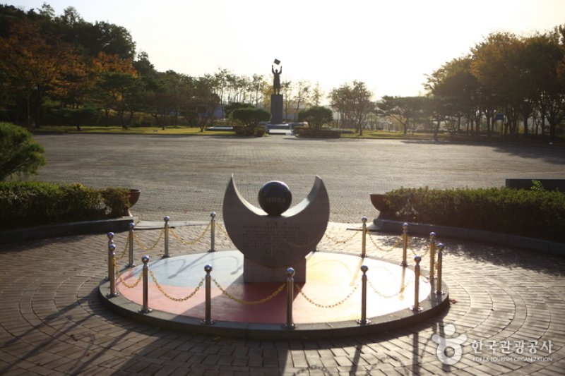 柳寬順烈士遺跡(유관순 열사 유적지)