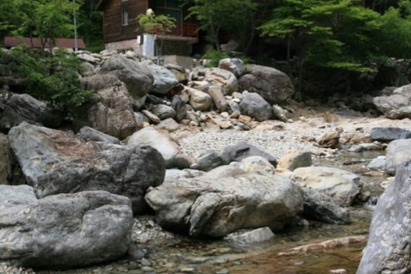 神佛山瀑布自然休養林 