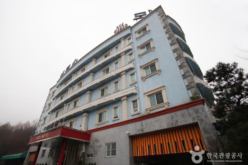 厄洛斯汽車旅館  (3/22)