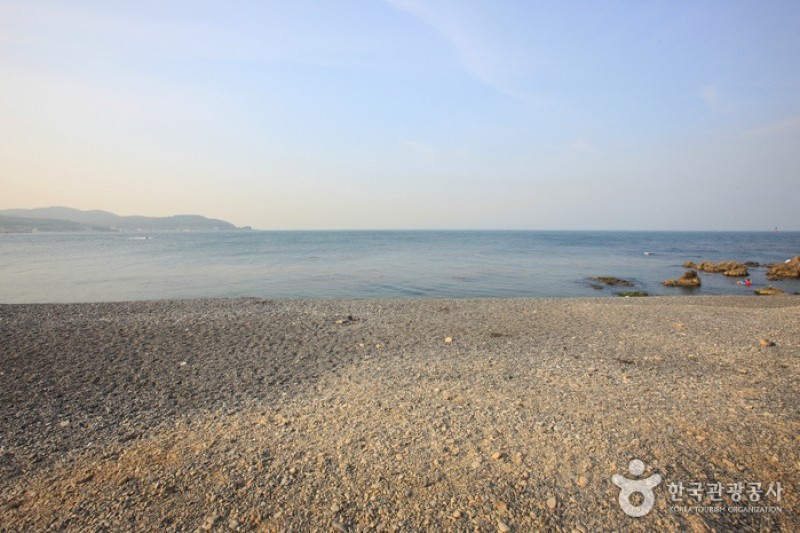 朱田Mongdol海邊