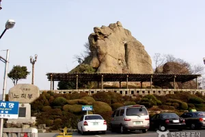 露積峯