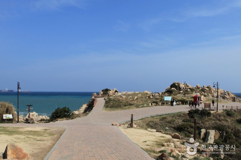 瑟島