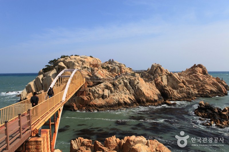 瑟島