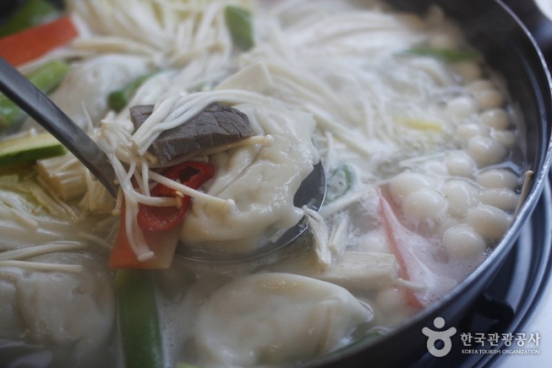 開城餃子「宮」