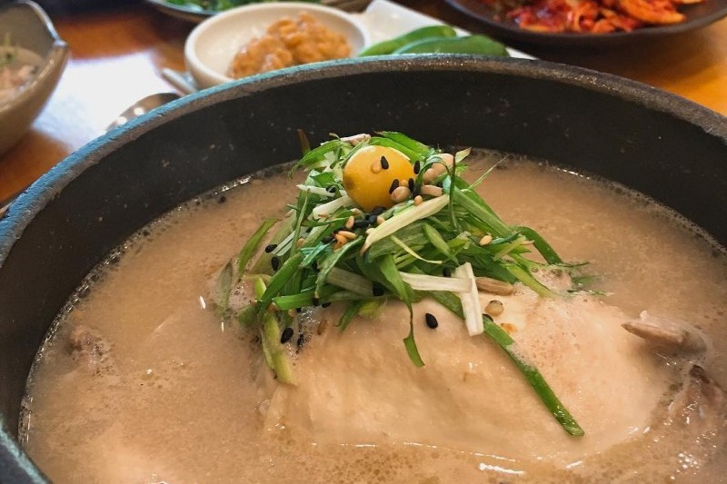 高麗蔘雞湯