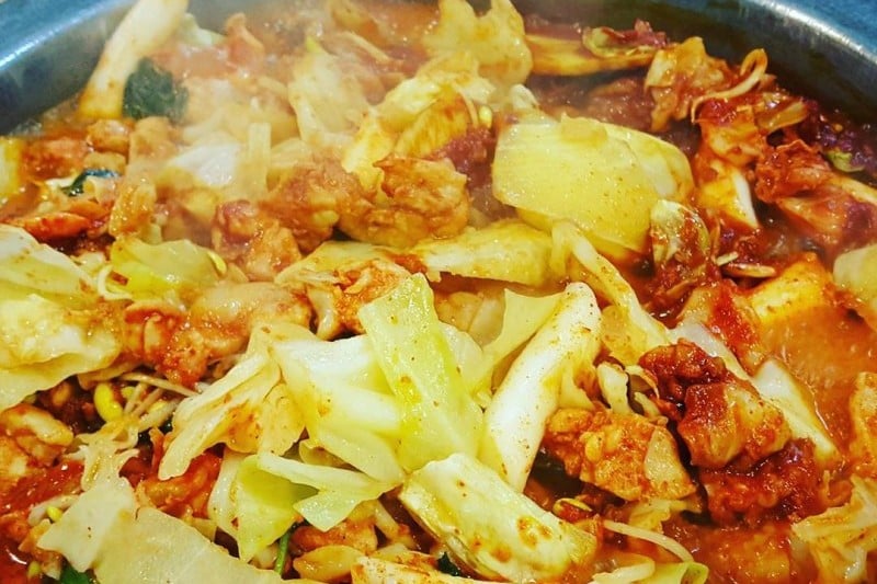 春川辣炒雞&amp;蕎麥麵(新村店) (6/9)