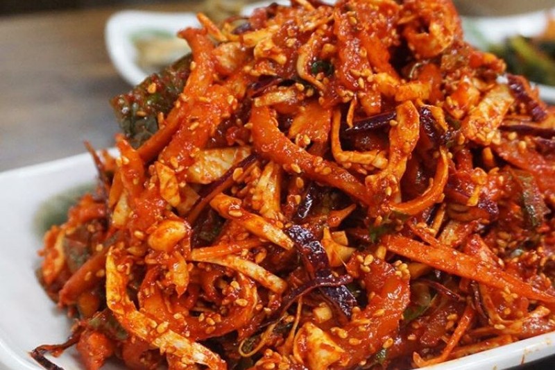 仁川青鱗魚生魚片街 