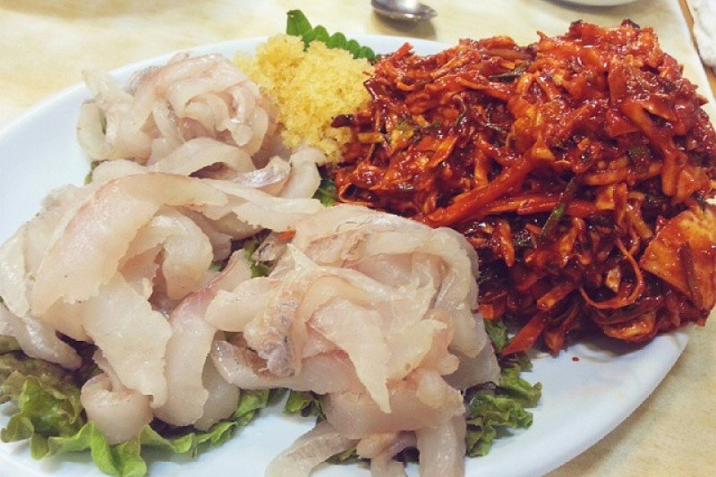 仁川青鱗魚生魚片街 