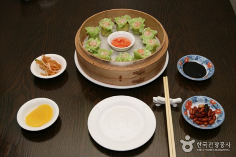 志東館