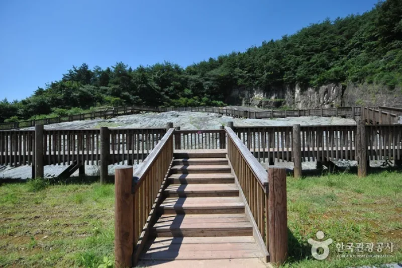 和順西酉里恐龍足跡化石產地 (5/5)