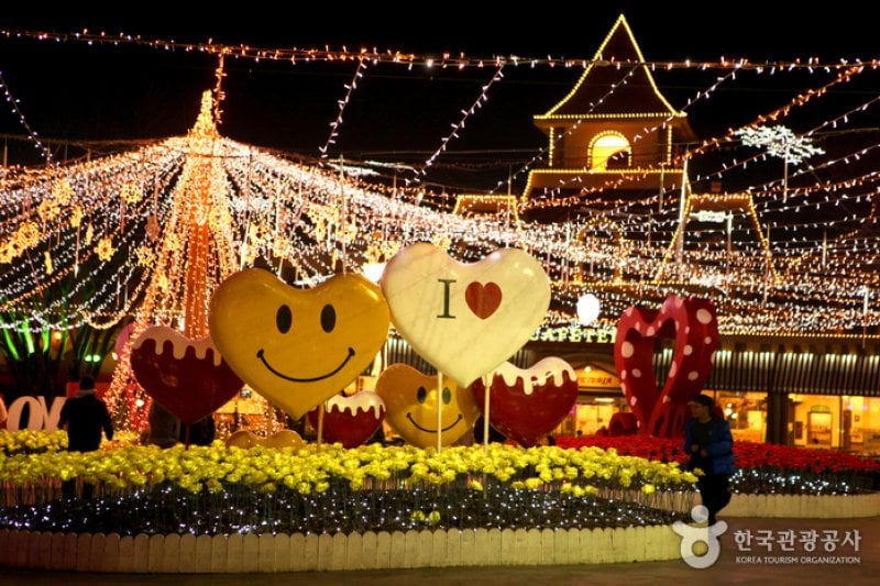 E WORLD星光節