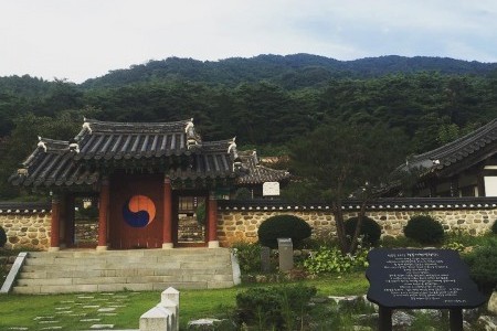 月峯書院 
