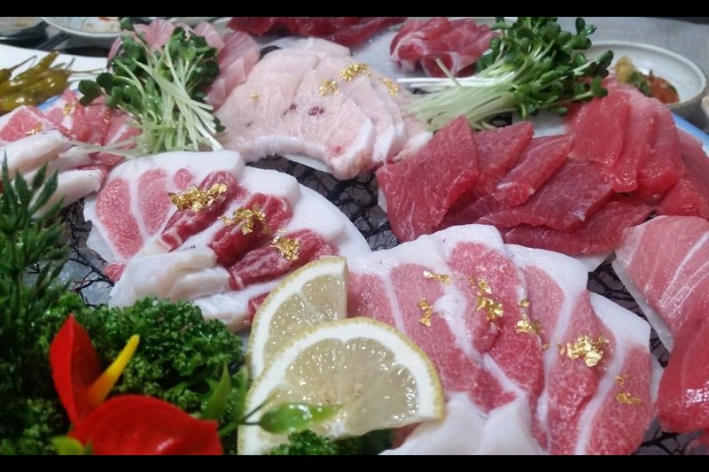 海島生魚片餐廳