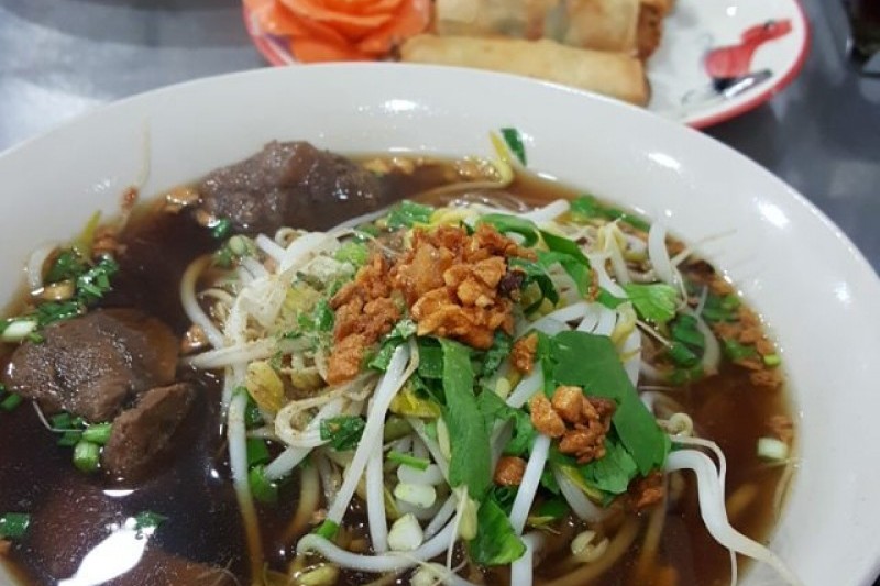 Tuk Tuk Noodle Thai