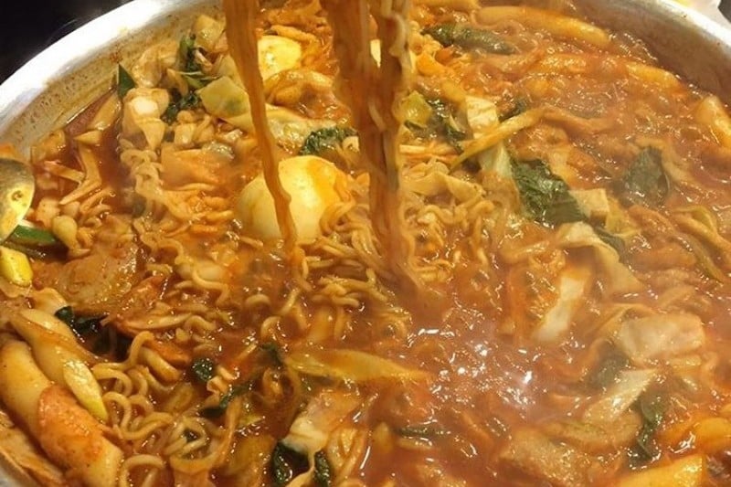 再次相見炒年糕店 弘大店