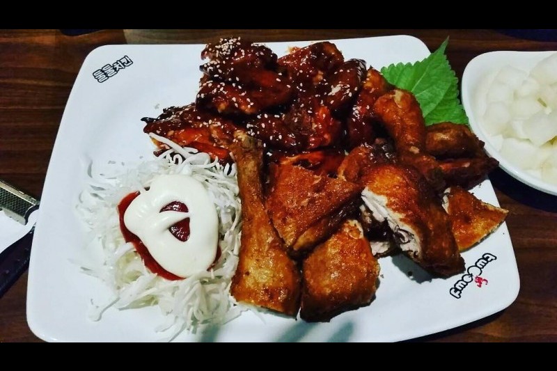 twotwo炸雞 明洞總店