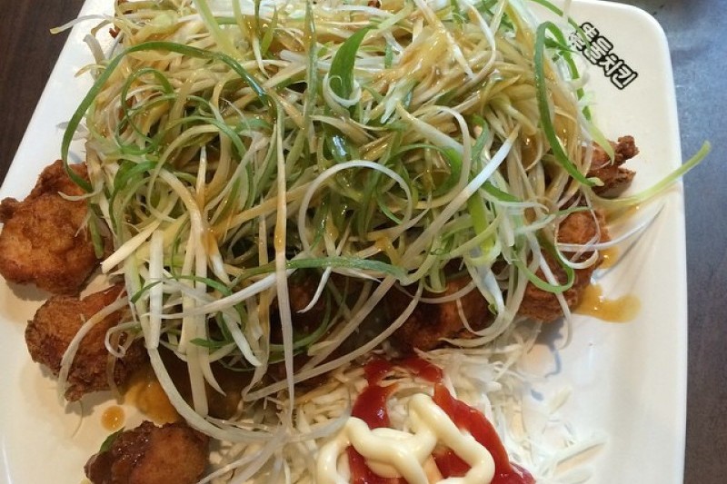 twotwo炸雞 明洞總店