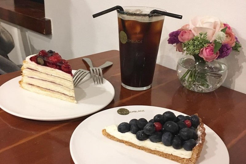CAFE L’ASSEMBLAGE (8/15)